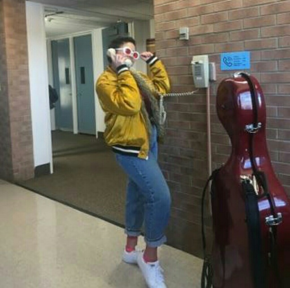 Meet your Posher, Imala Vivian 🍒 - Picture 3 of 4